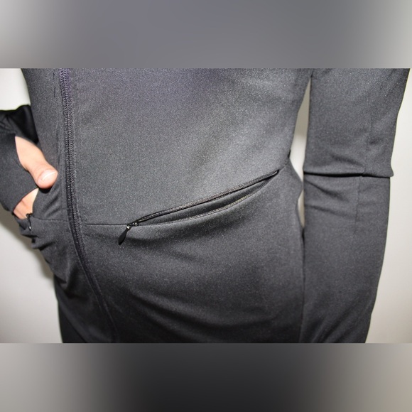 Athletic Jacket 🖤 Nicole Miller - Picture 4 of 6